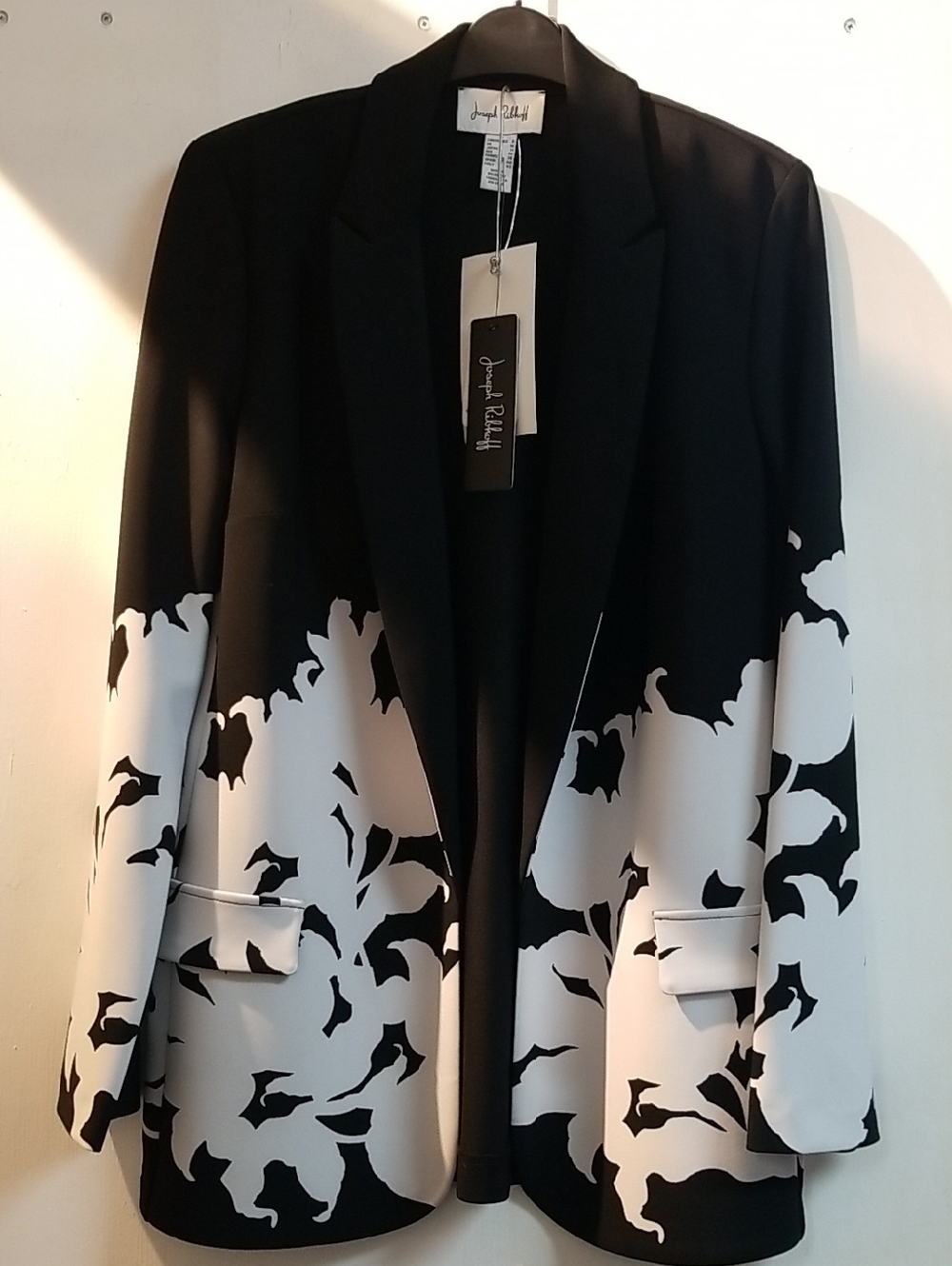Joseph Ribkoff Black and White Floral-Print Open-Front Blazer